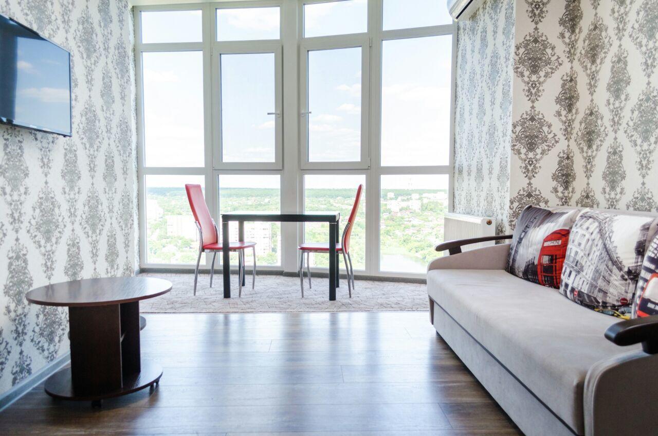 Admiral Apartment Kharkiv Exterior photo