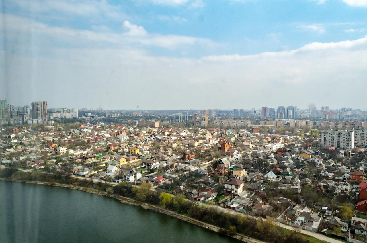 Admiral Apartment Kharkiv Exterior photo